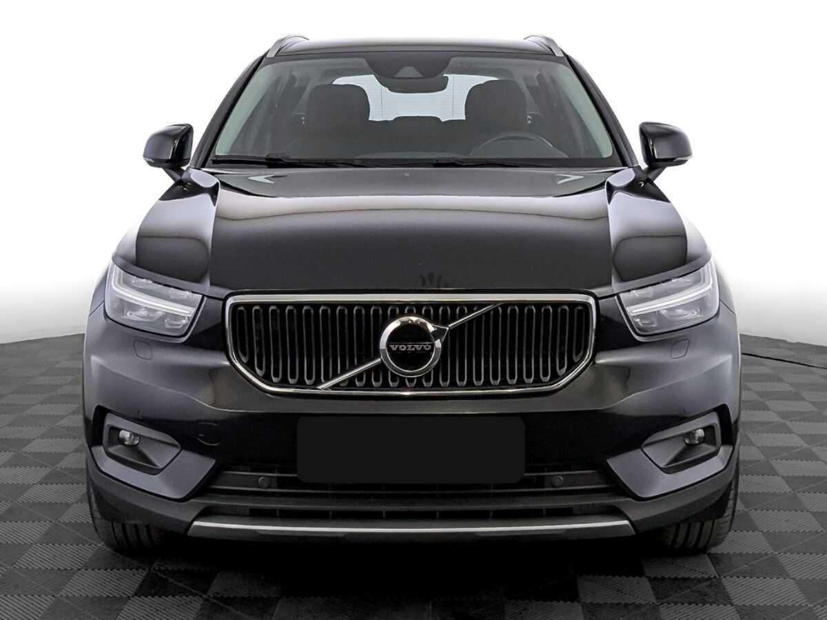 Купить Volvo XC40 с пробегом. Фото: #1