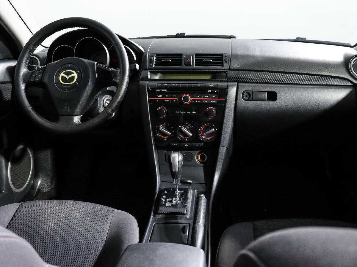Купить Mazda 3 с пробегом. Фото: #11