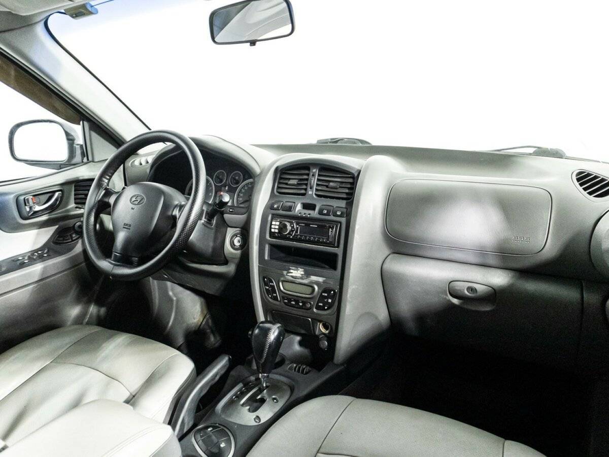 Купить Hyundai Santa Fe с пробегом. Фото: #8