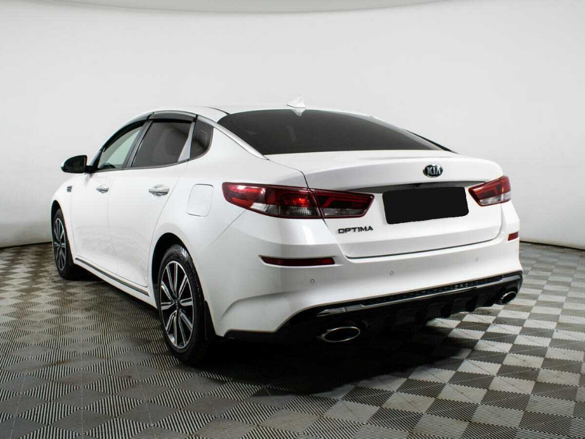 Купить Kia Optima с пробегом. Фото: #6