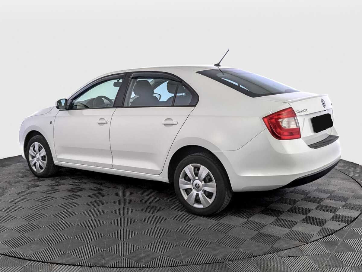 Купить Skoda Rapid с пробегом. Фото: #6