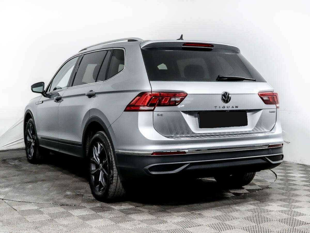 Купить Volkswagen Tiguan с пробегом. Фото: #4