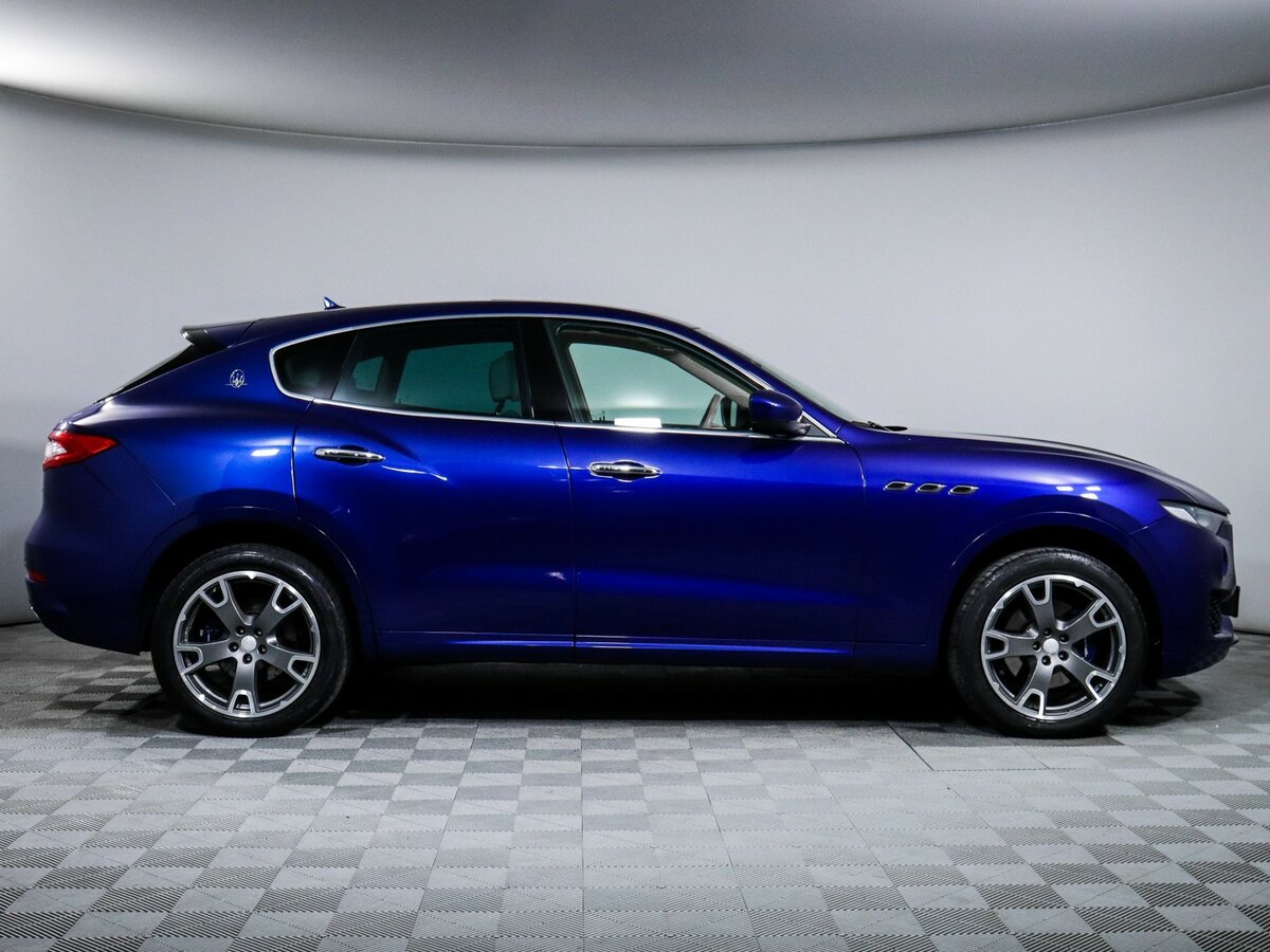 Купить Maserati Levante с пробегом. Фото: #3