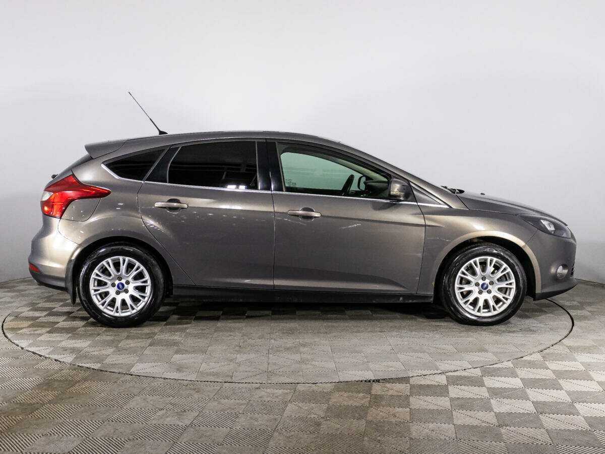 Купить Ford Focus с пробегом. Фото: #3