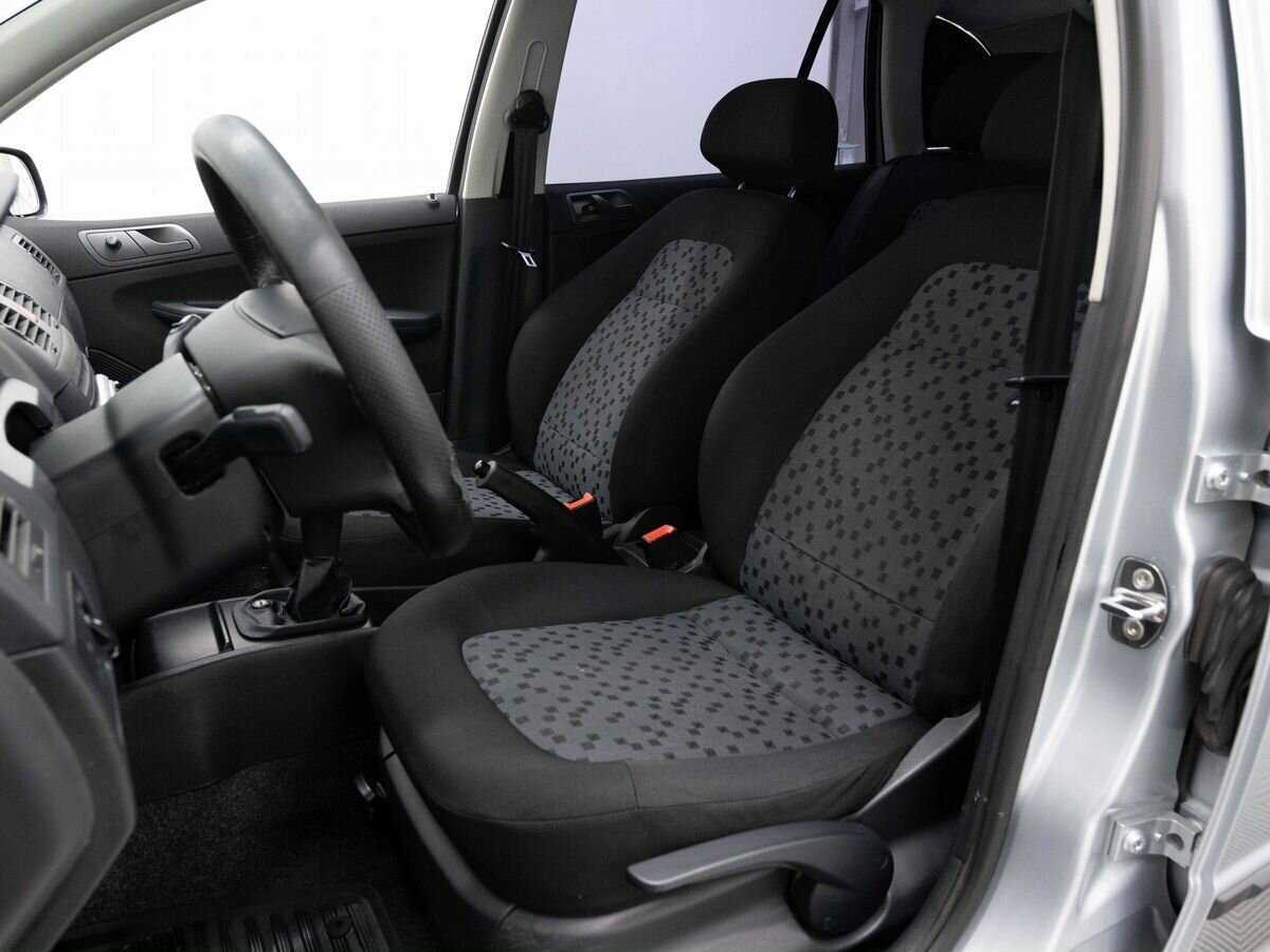 Купить Skoda Fabia с пробегом. Фото: #7