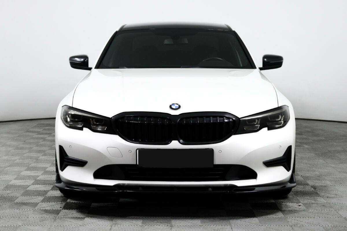 Купить BMW 3 серии с пробегом. Фото: #1