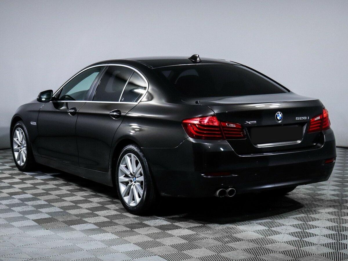 Купить BMW 5 серии с пробегом. Фото: #5