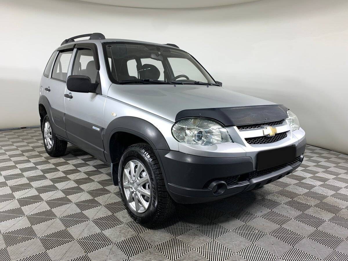 Купить Chevrolet Niva с пробегом. Фото: #2