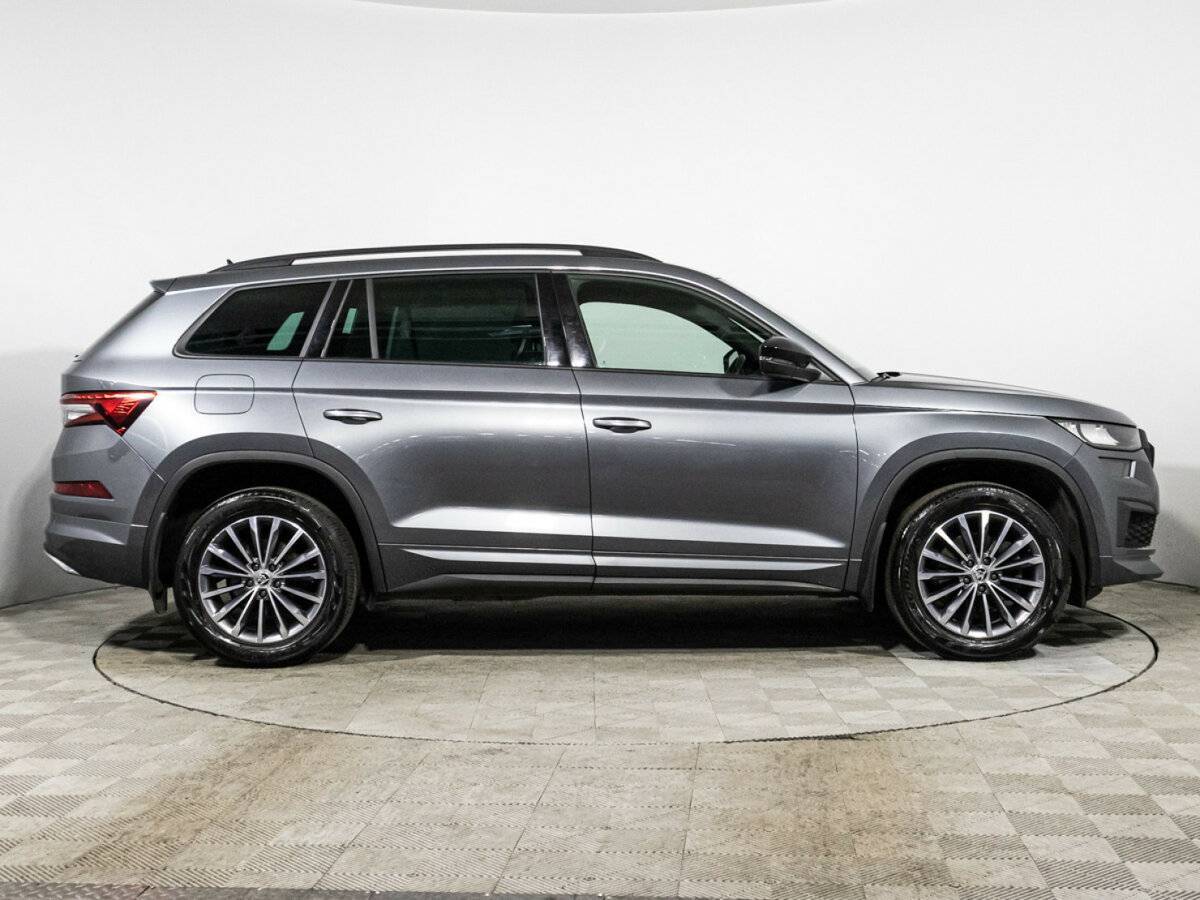 Купить Skoda Kodiaq с пробегом. Фото: #3