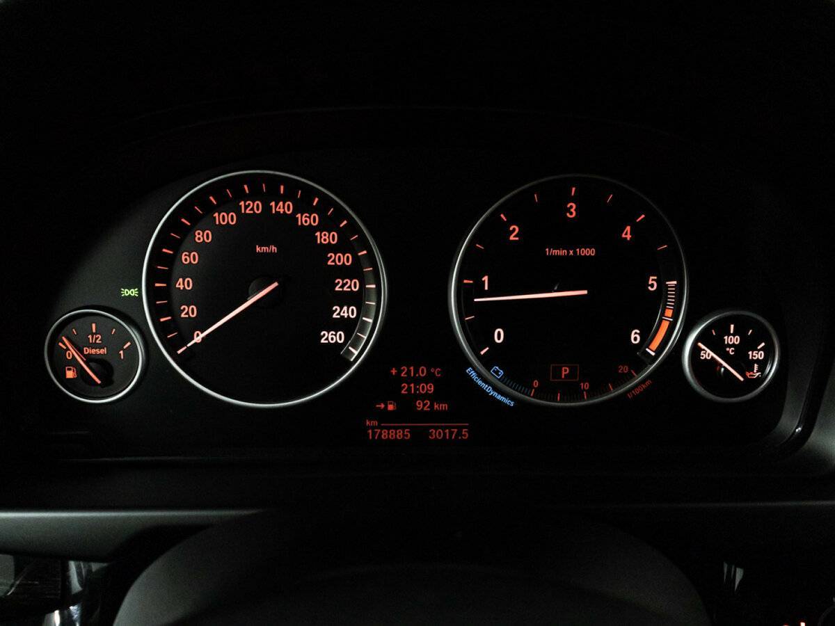 Купить BMW X5 с пробегом. Фото: #11