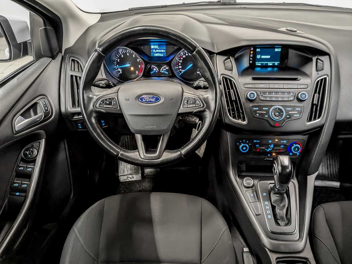 Купить Ford Focus с пробегом. Фото: #25
