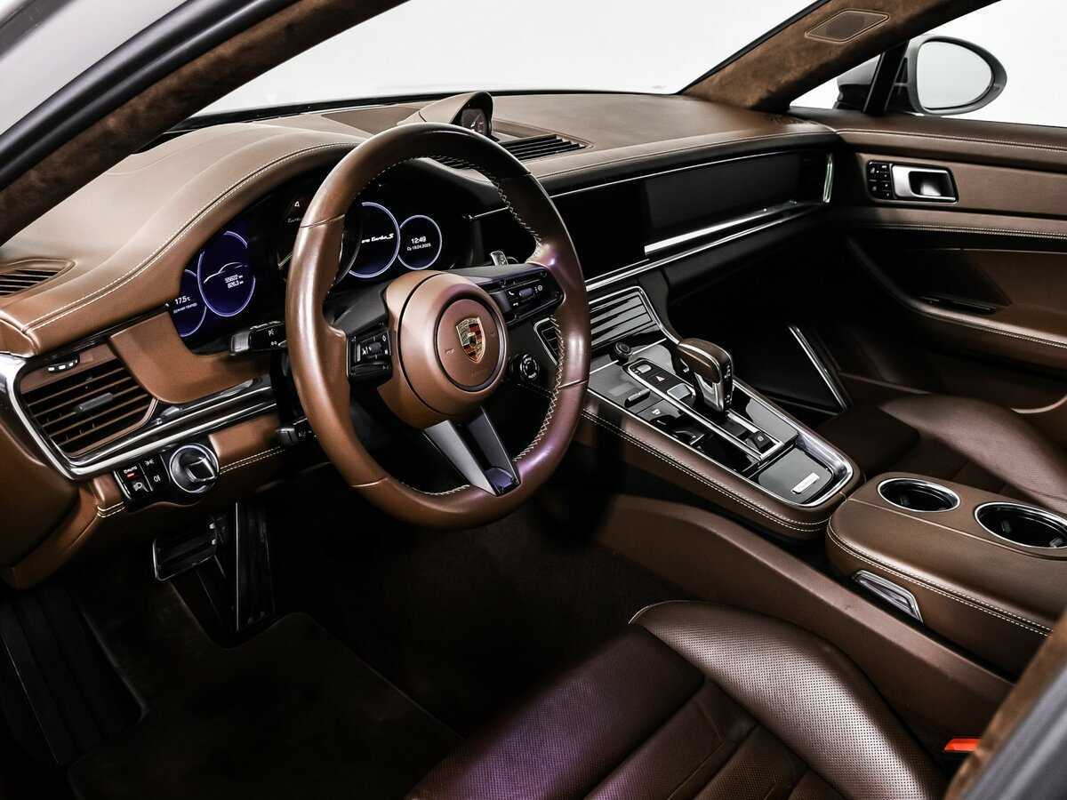 Купить Porsche Panamera с пробегом. Фото: #11