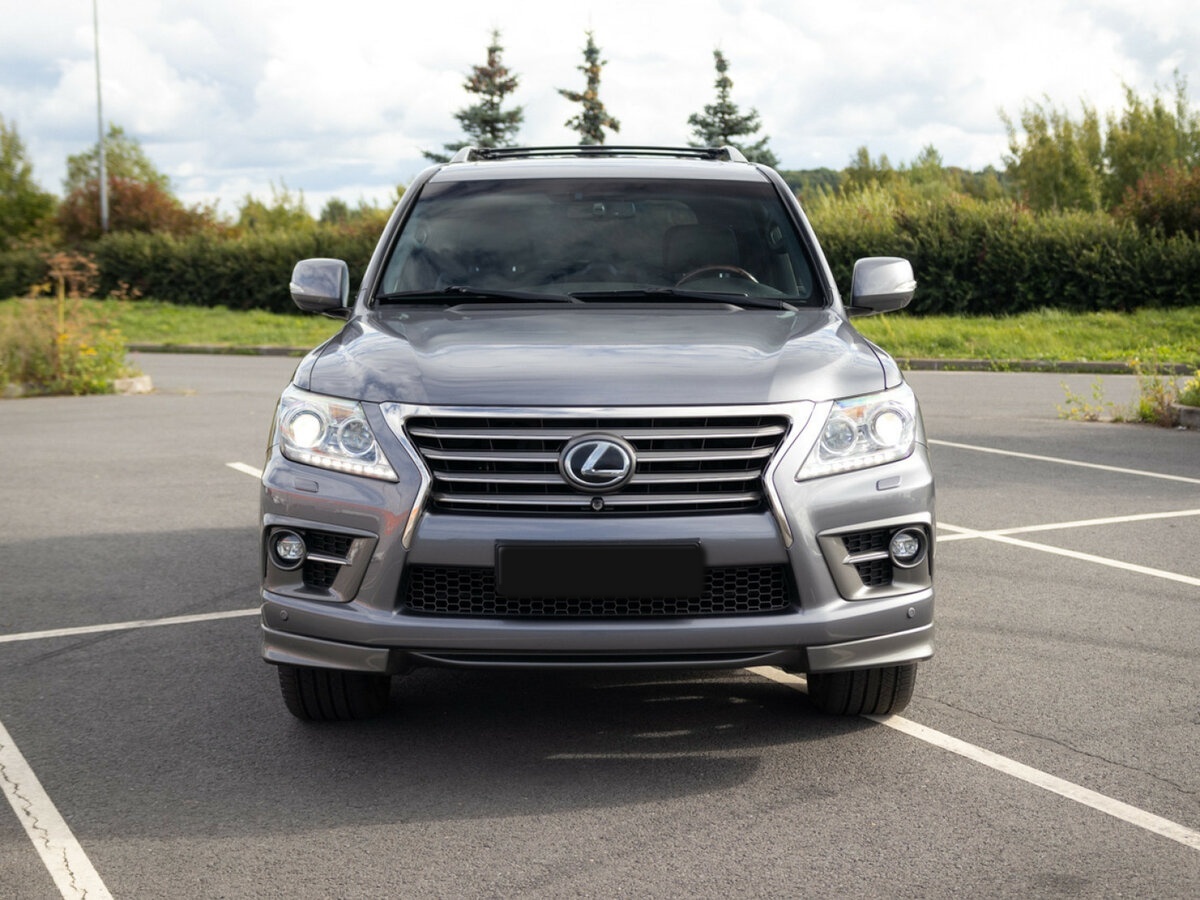 Купить Lexus LX с пробегом. Фото: #3