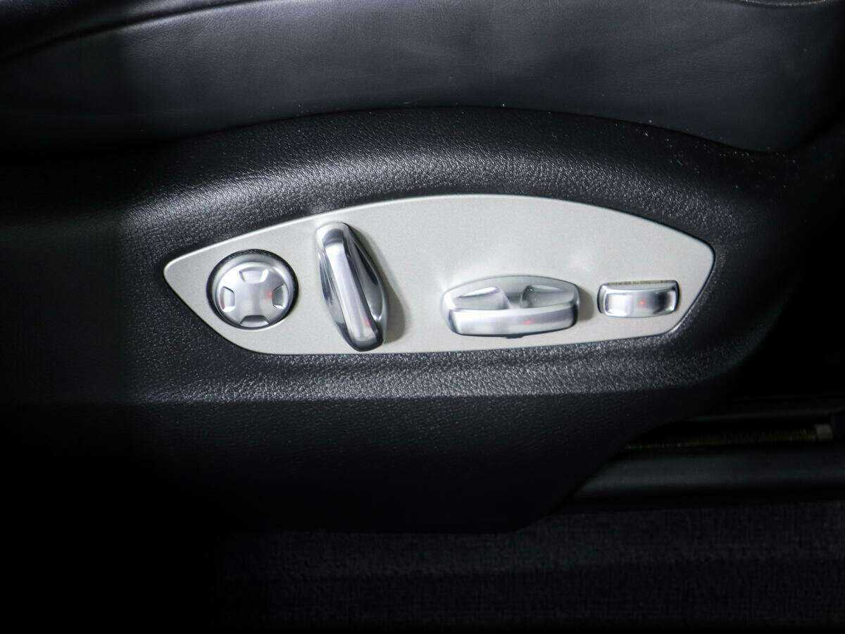Купить Porsche Macan с пробегом. Фото: #19