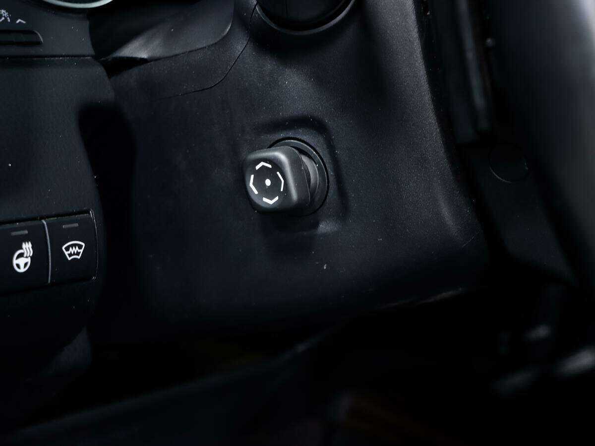 Купить Toyota Camry с пробегом. Фото: #12