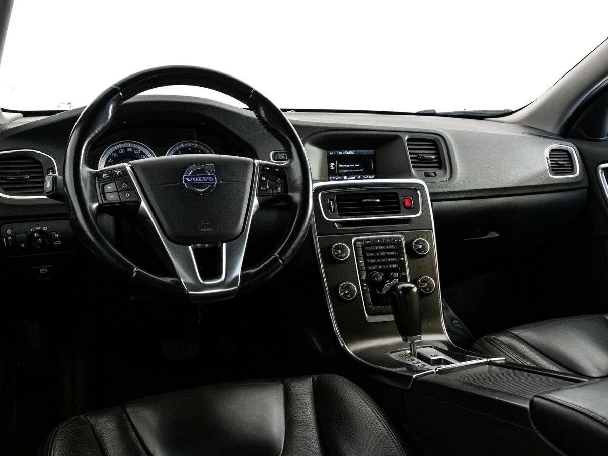Купить Volvo S60 с пробегом. Фото: #8