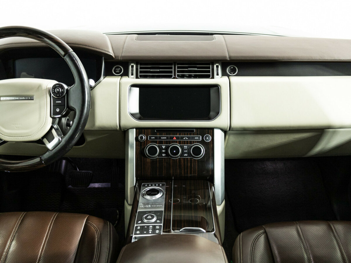 Купить Land Rover Range Rover с пробегом. Фото: #11