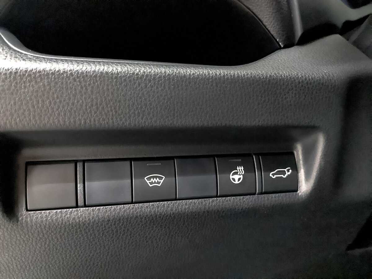 Купить Toyota RAV4 с пробегом. Фото: #26
