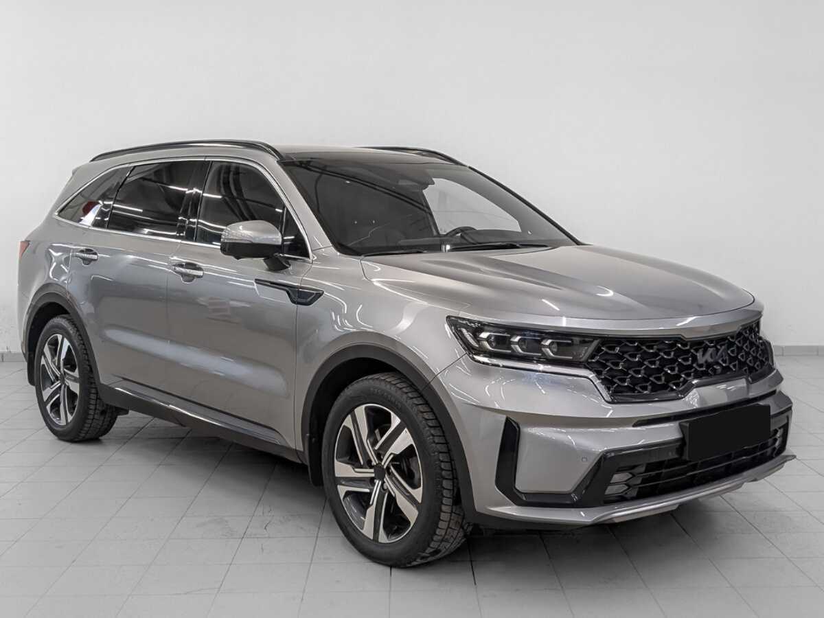 Купить Kia Sorento с пробегом. Фото: #2