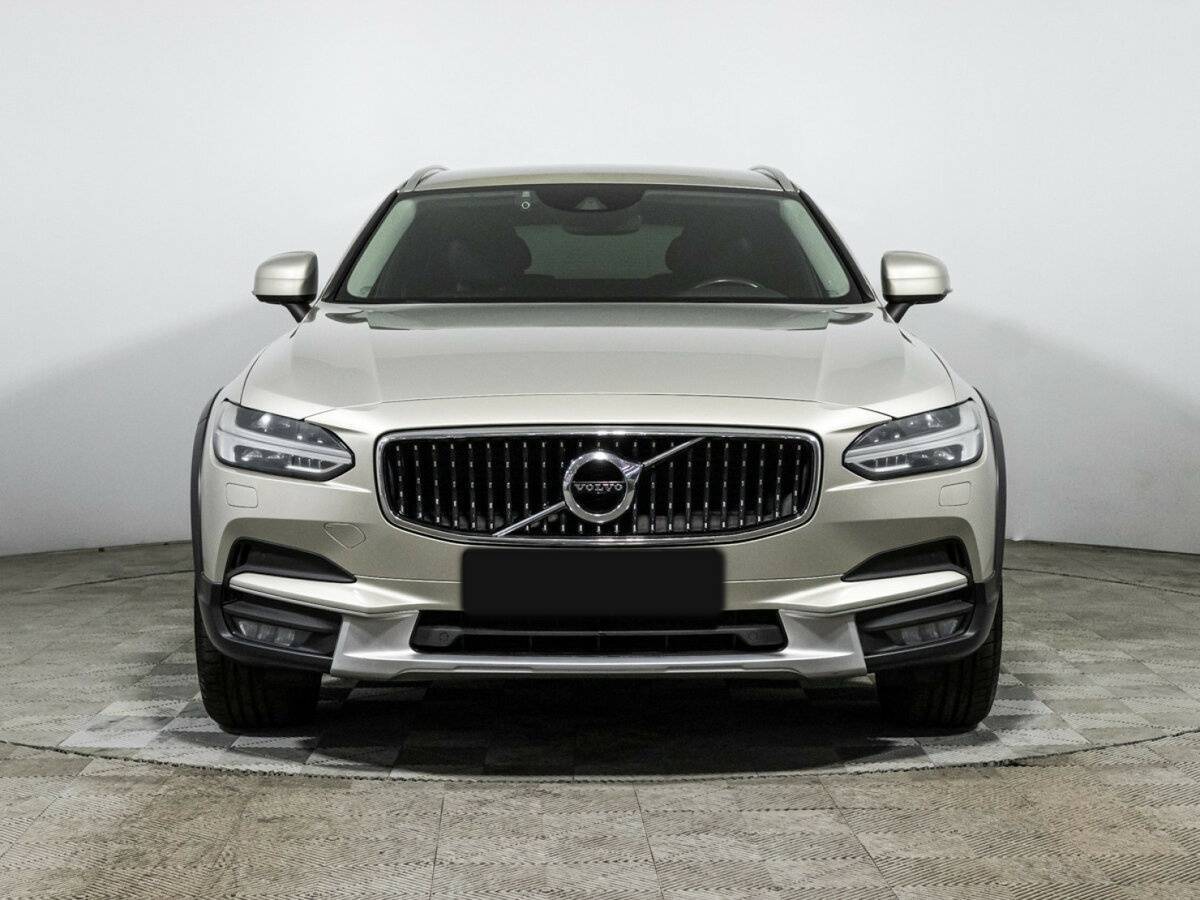 Купить Volvo V90 Cross Country с пробегом. Фото: #1