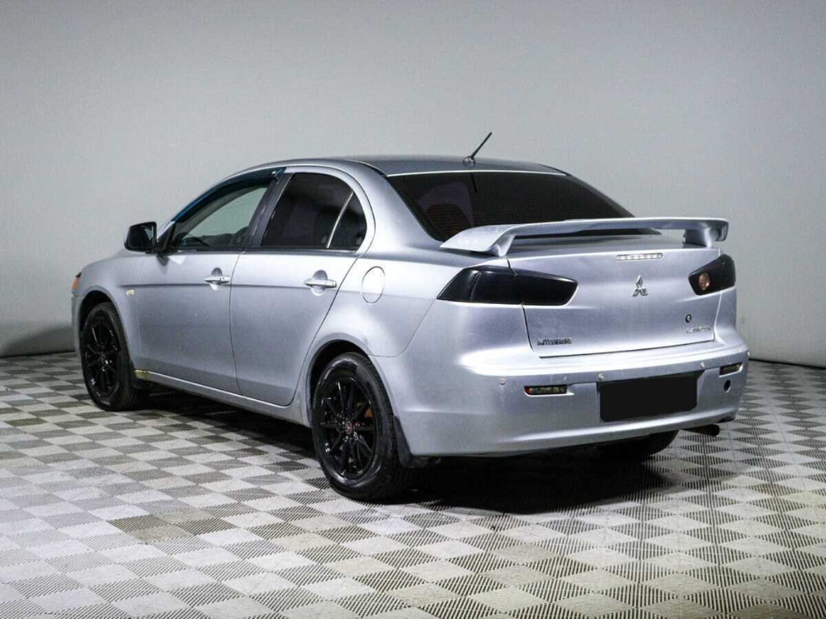 Купить Mitsubishi Lancer с пробегом. Фото: #4