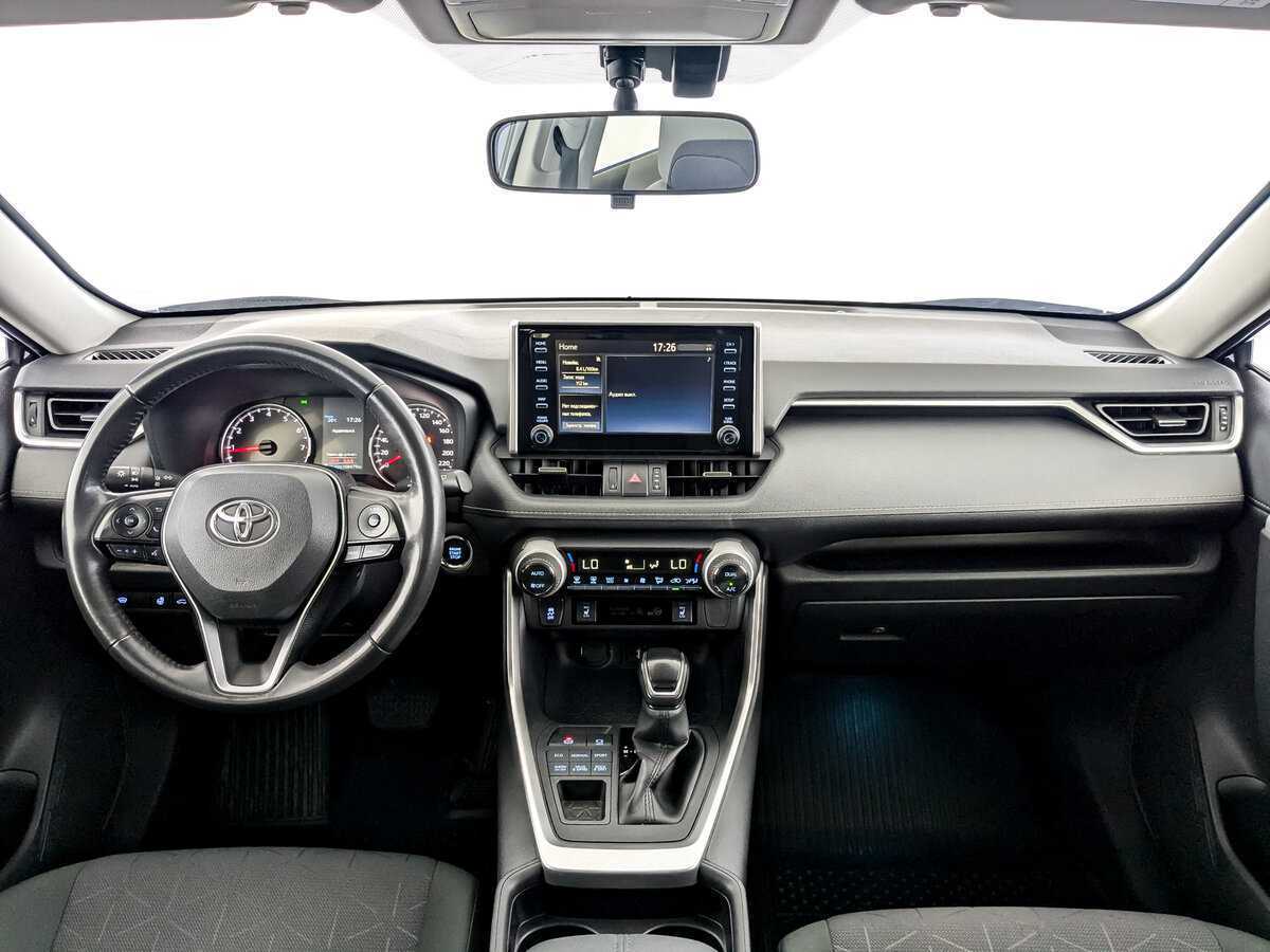 Купить Toyota RAV4 с пробегом. Посмотреть фото