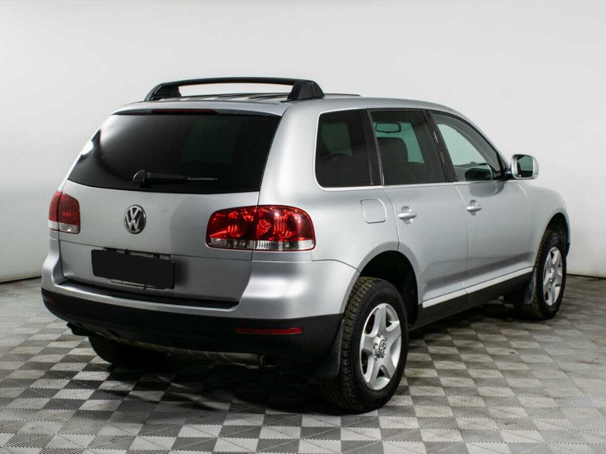 Купить Volkswagen Touareg с пробегом. Фото: #4