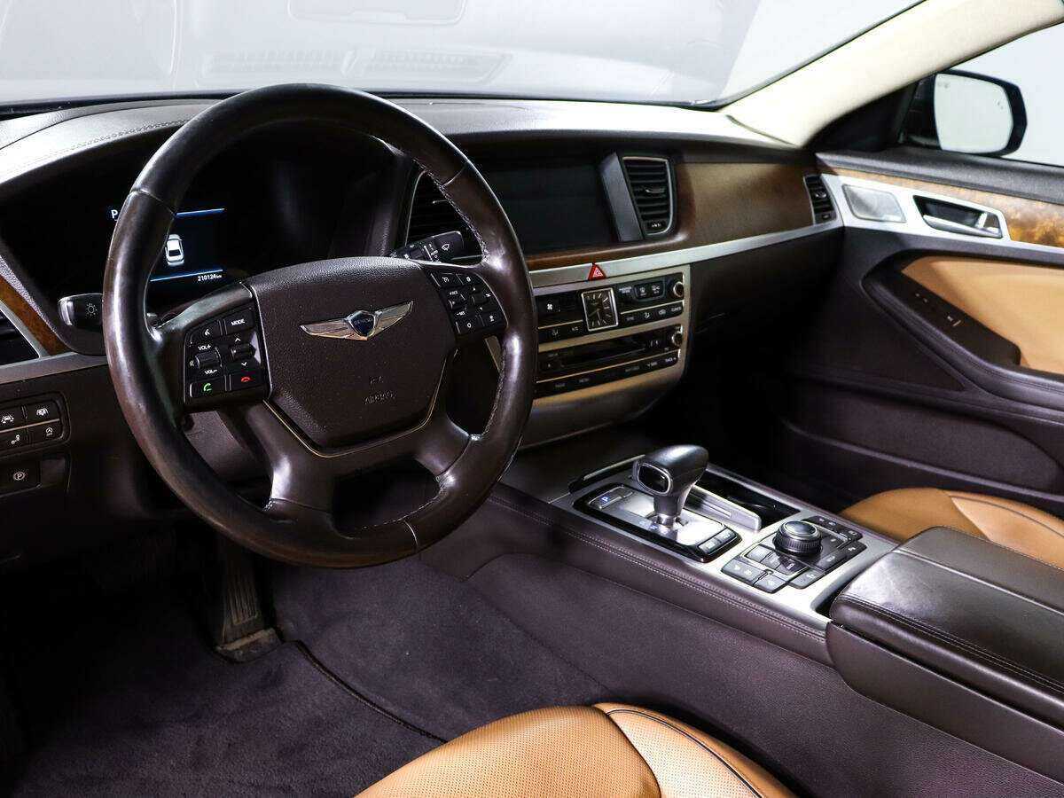 Купить Genesis G80 с пробегом. Фото: #12