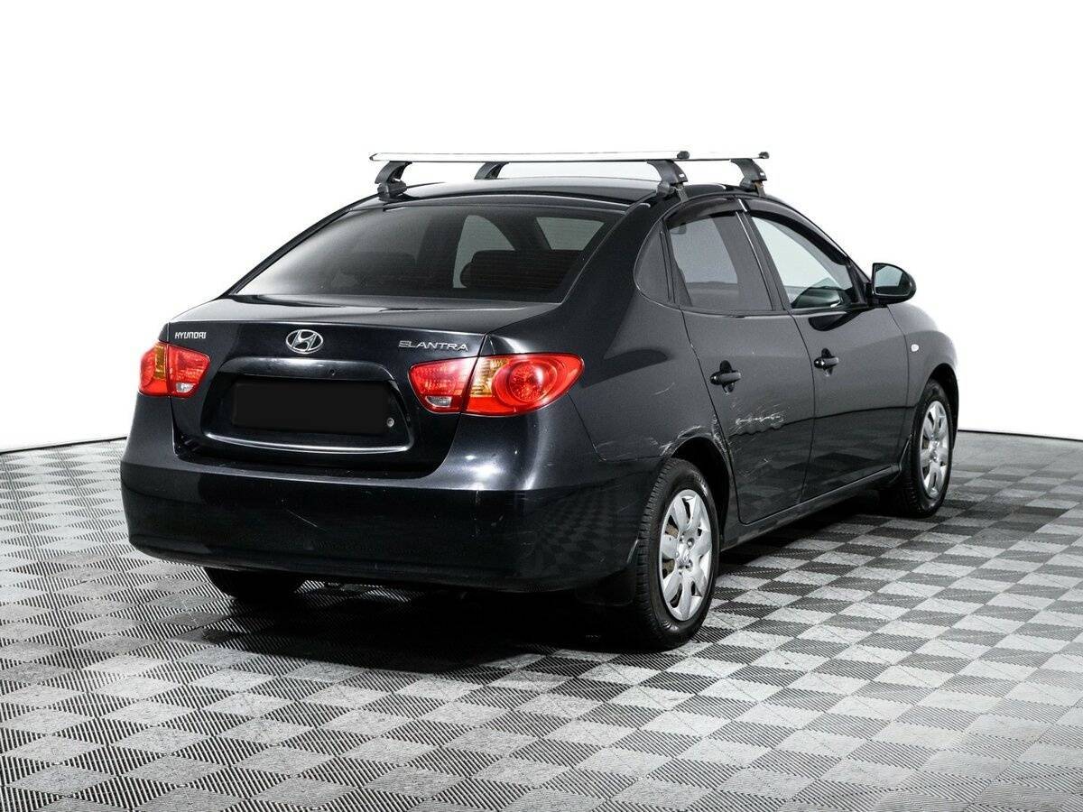 Купить Hyundai Elantra с пробегом. Фото: #4