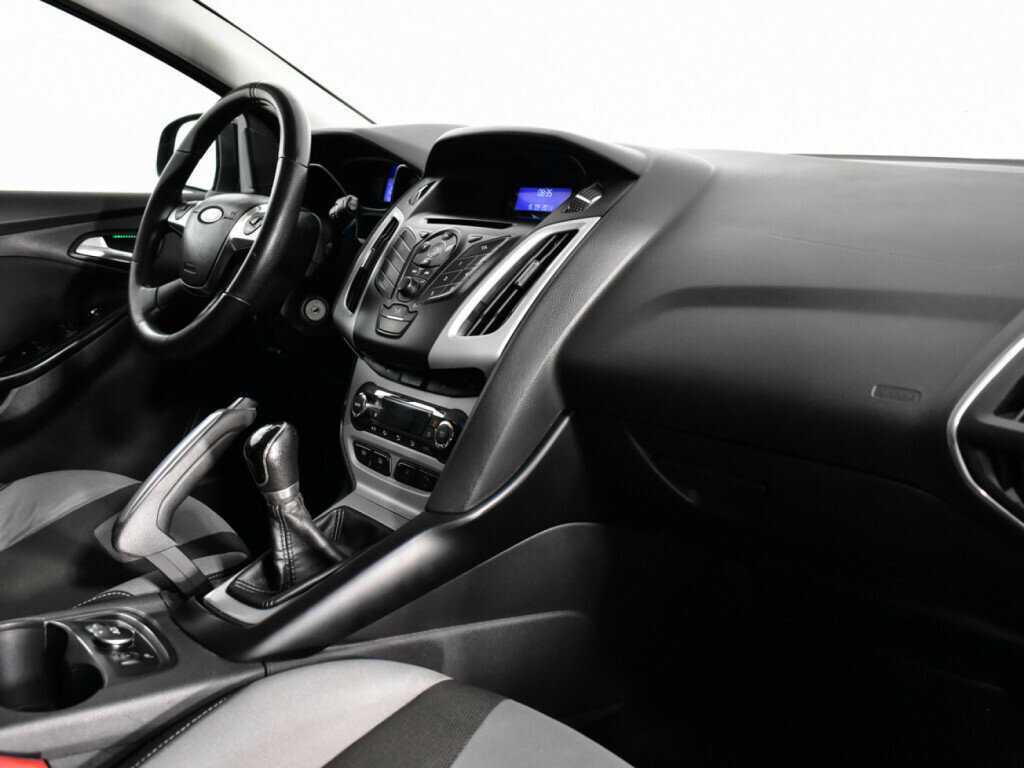 Купить Ford Focus с пробегом. Фото: #8