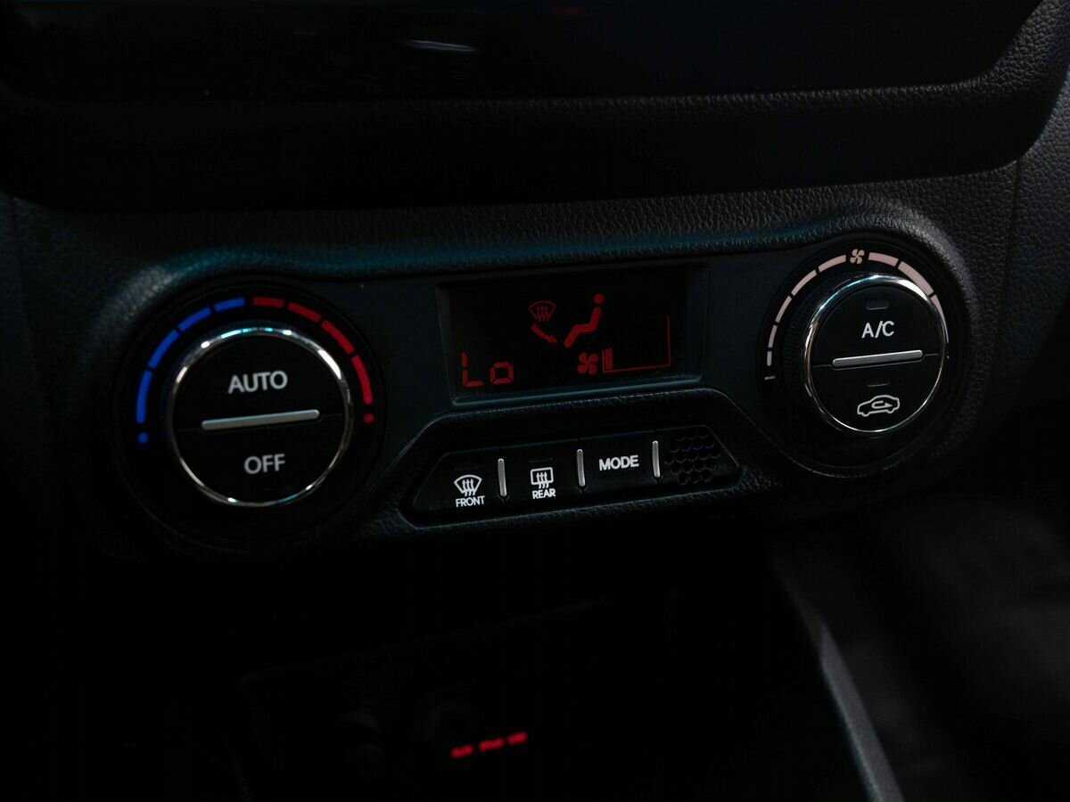 Купить Kia Rio с пробегом. Фото: #19
