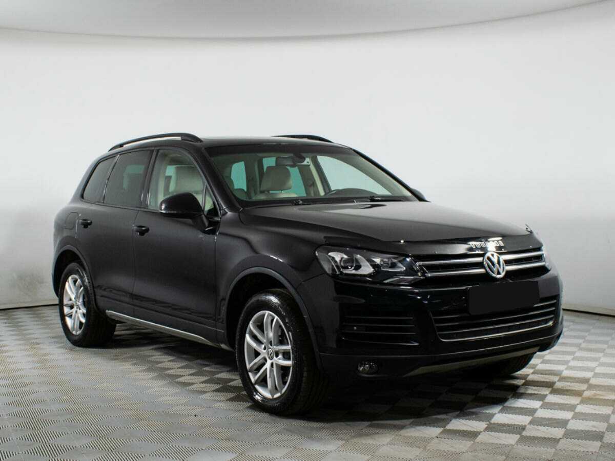 Купить Volkswagen Touareg с пробегом. Фото: #2