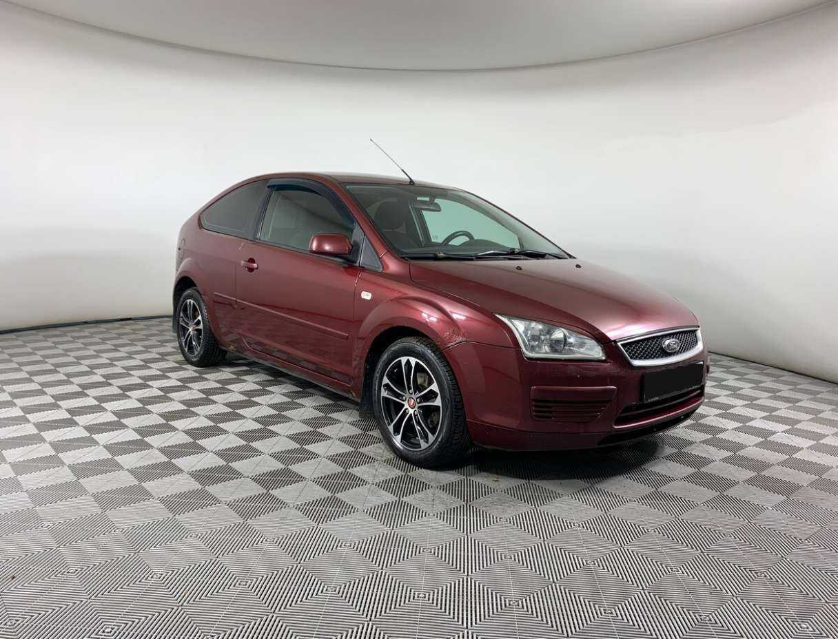 Купить Ford Focus с пробегом. Фото: #2