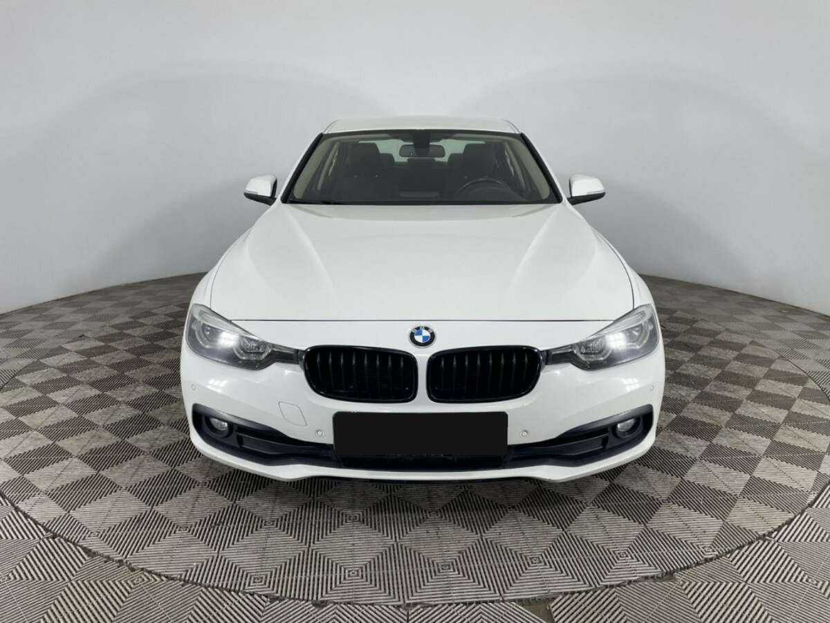 Купить BMW 3 серии с пробегом. Фото: #1