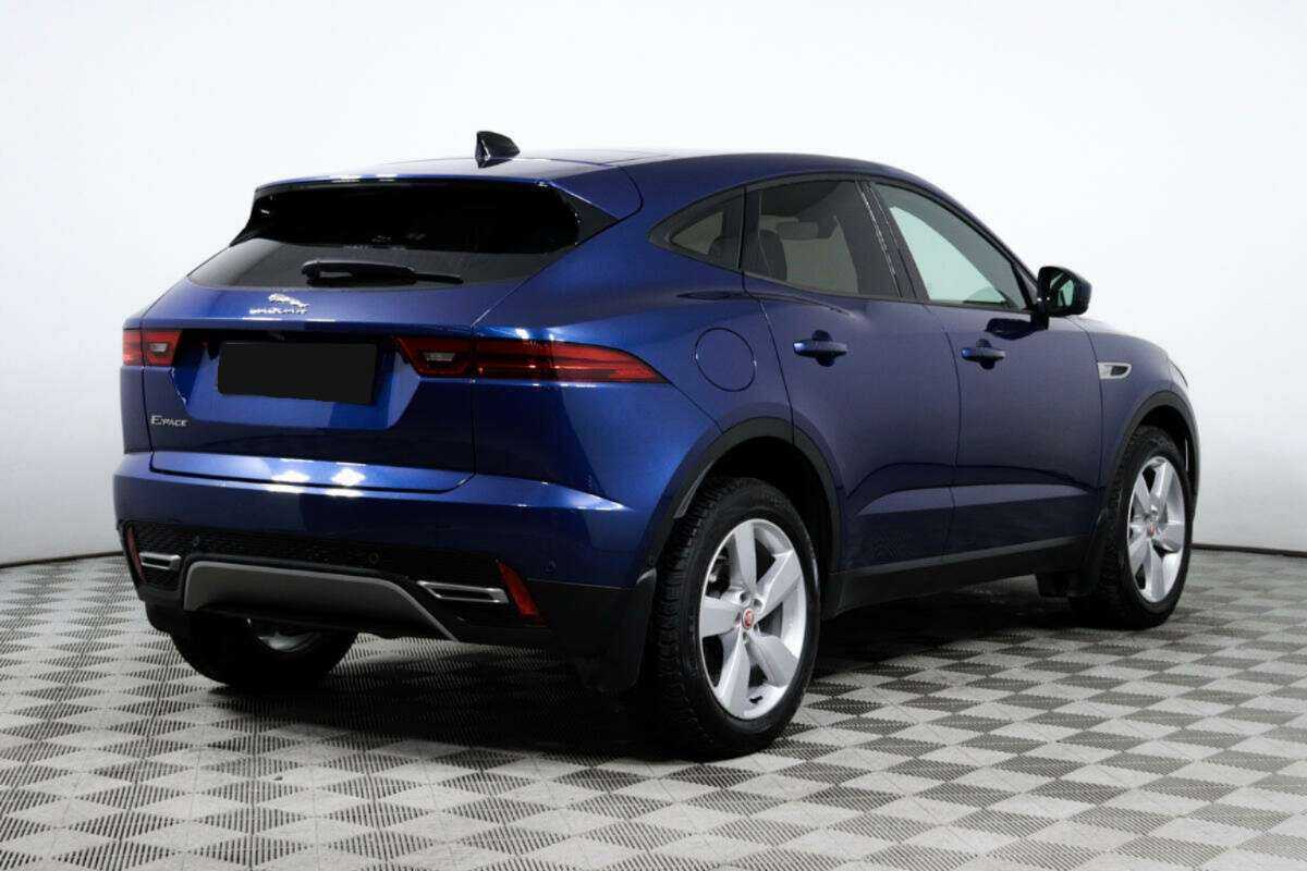 Купить Jaguar E-Pace с пробегом. Фото: #4