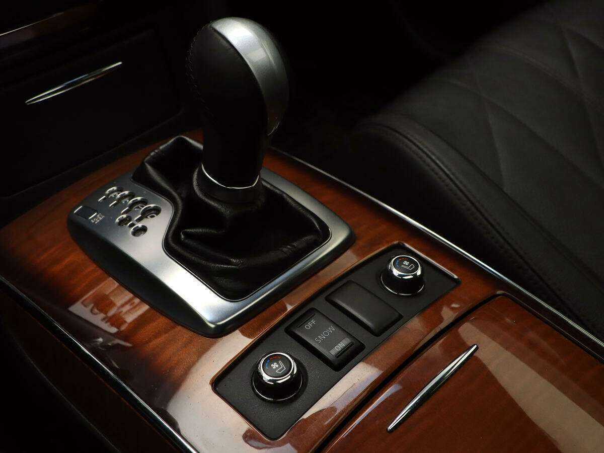 Купить Infiniti FX с пробегом. Фото: #13