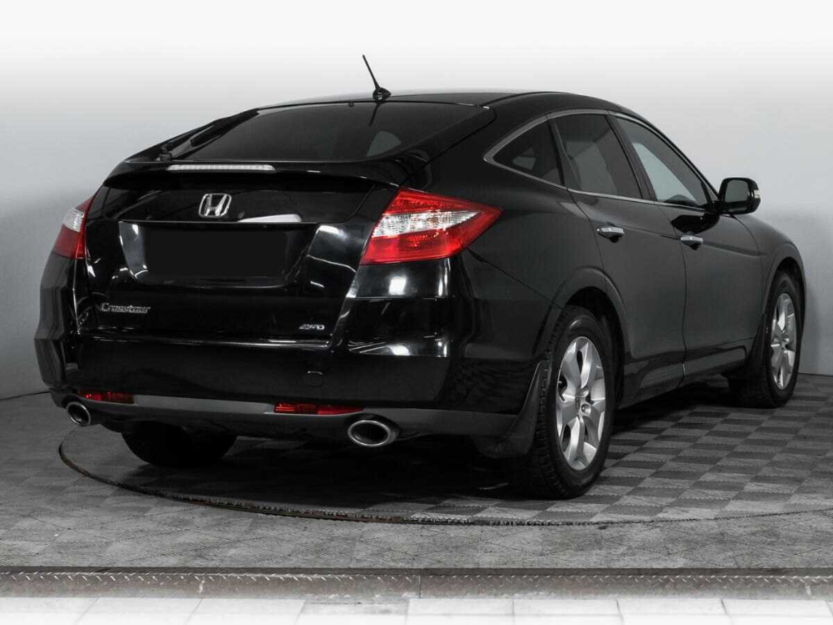 Купить Honda Crosstour с пробегом. Фото: #4