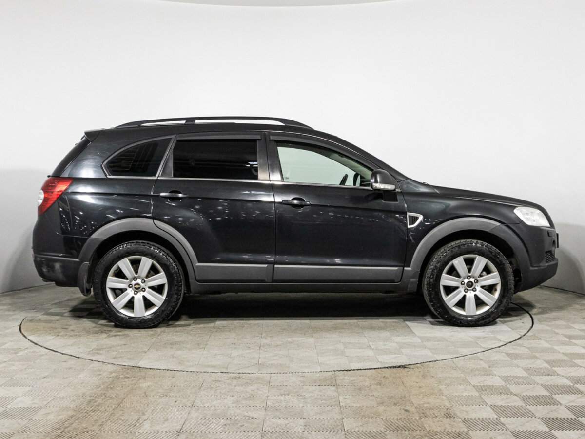 Купить Chevrolet Captiva с пробегом. Фото: #3