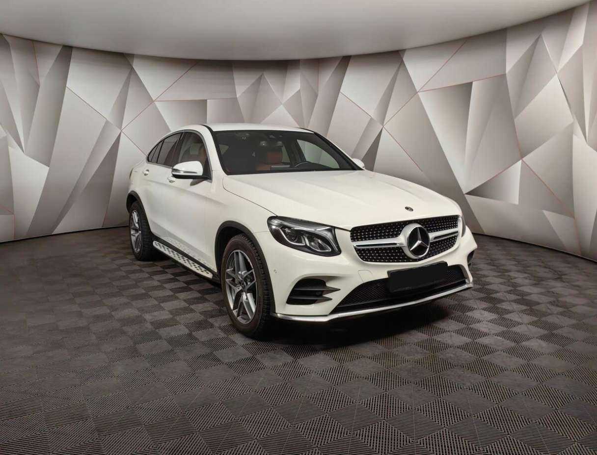 Купить Mercedes-Benz GLC Coupe с пробегом. Фото: #2