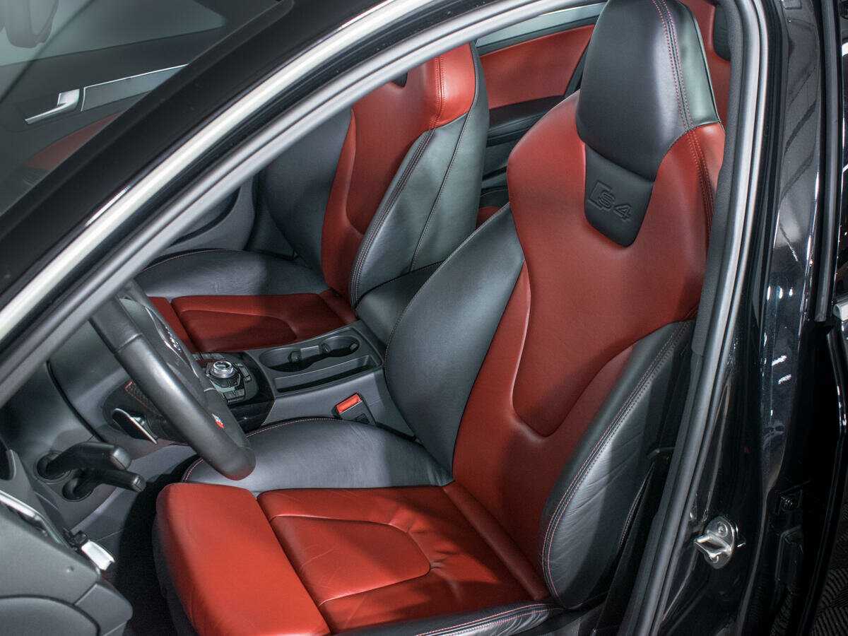 Купить Audi S4 с пробегом. Фото: #12
