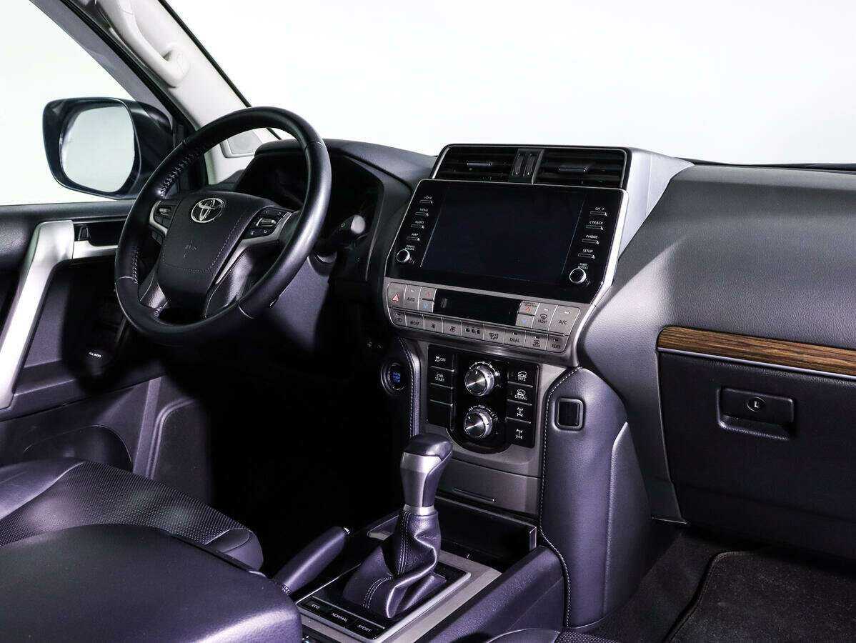 Купить Toyota Land Cruiser Prado с пробегом. Фото: #5