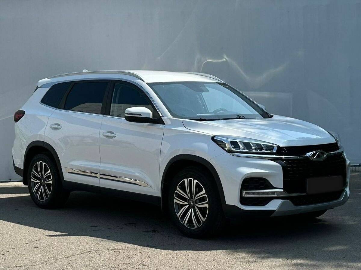 Купить Chery Tiggo 8 с пробегом. Фото: #2