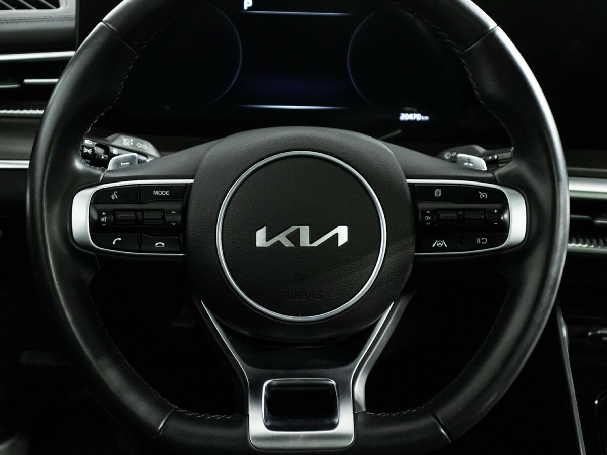 Купить Kia K5 с пробегом. Фото: #24