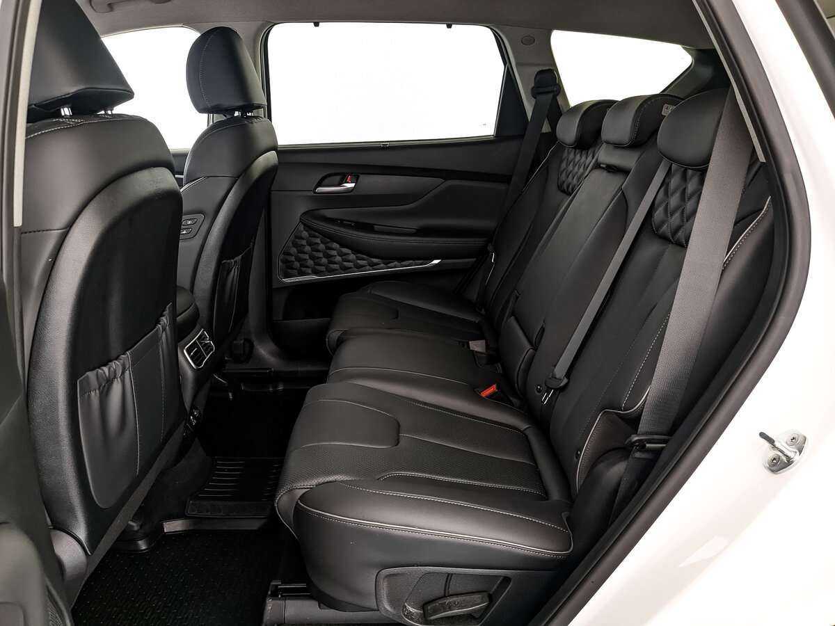 Купить Hyundai Santa Fe с пробегом. Фото: #13