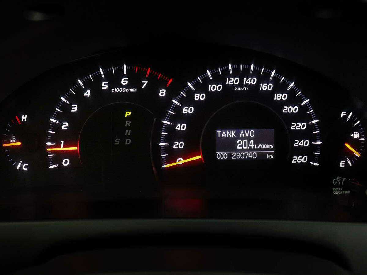 Купить Toyota Camry с пробегом. Фото: #9