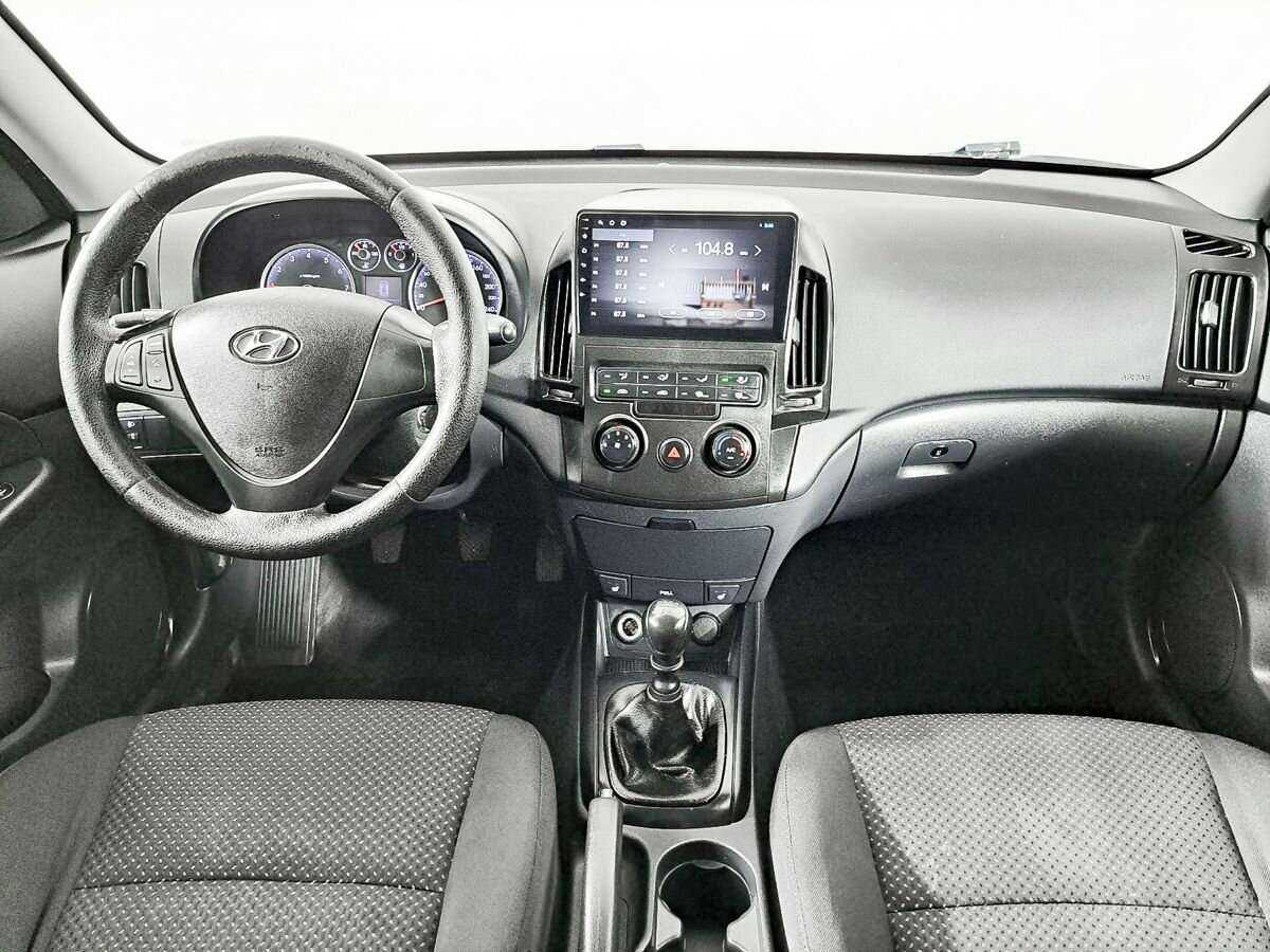 Купить Hyundai i30 с пробегом. Фото: #11