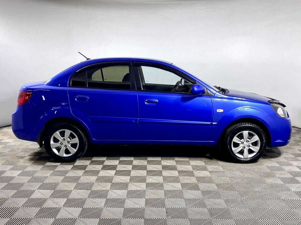 Купить Kia Rio с пробегом. Фото: #2