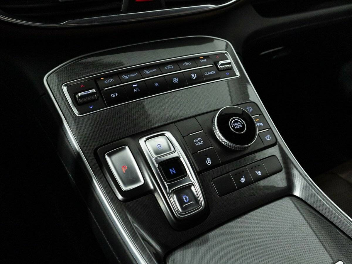 Купить Hyundai Santa Fe с пробегом. Фото: #18