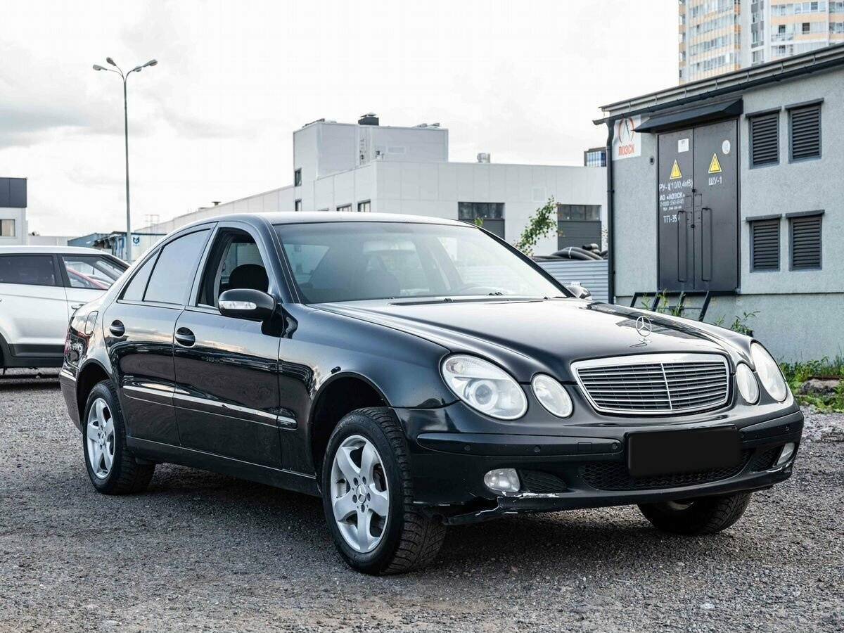 Купить Mercedes-Benz E-Класс с пробегом. Фото: #2