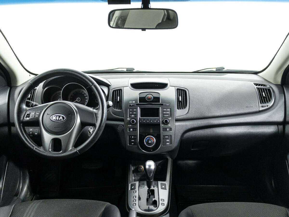 Купить Kia Cerato с пробегом. Фото: #12